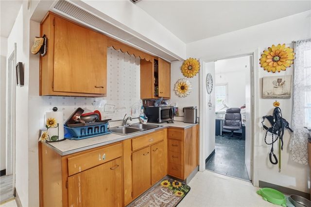 4728 Burkhardt Avenue, Dayton, OH 45403