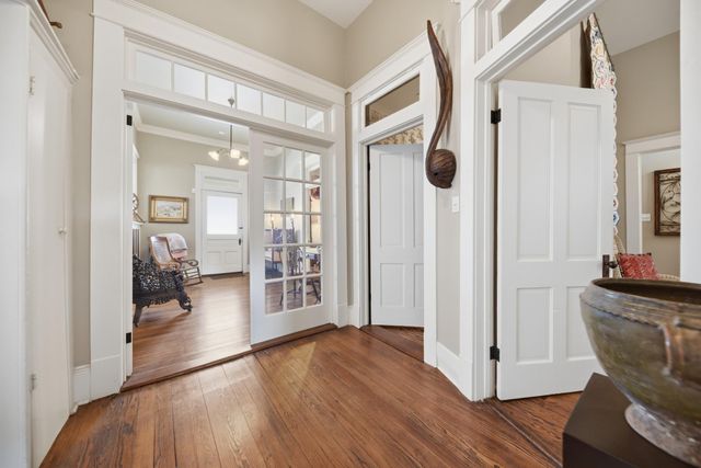 303 Ross Street, Brenham, TX 77833