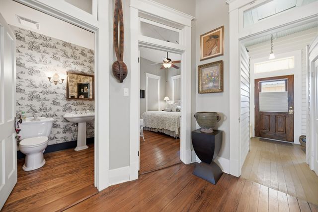 303 Ross Street, Brenham, TX 77833