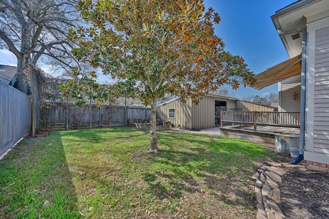 303 Ross Street, Brenham, TX 77833