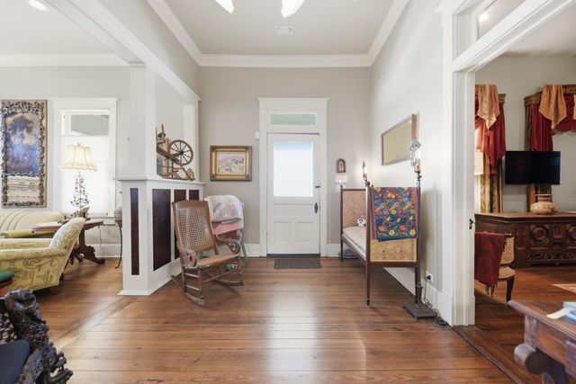 303 Ross Street, Brenham, TX 77833