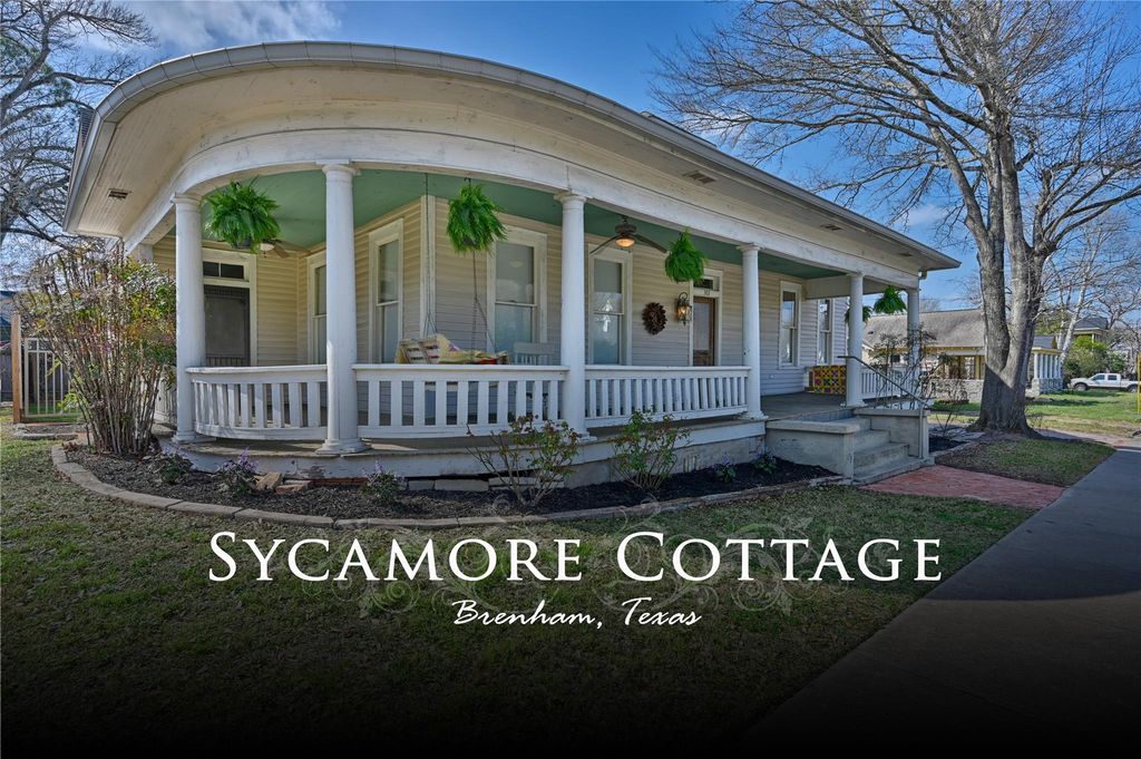 303 Ross Street, Brenham, TX 77833