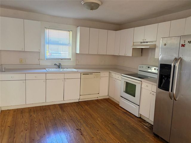 1551 7TH STREET, Sarasota, FL 34236