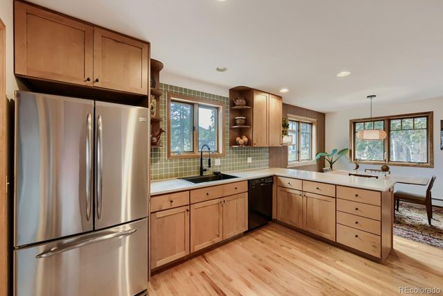 126 Signal Rock Road, Golden, CO 80403
