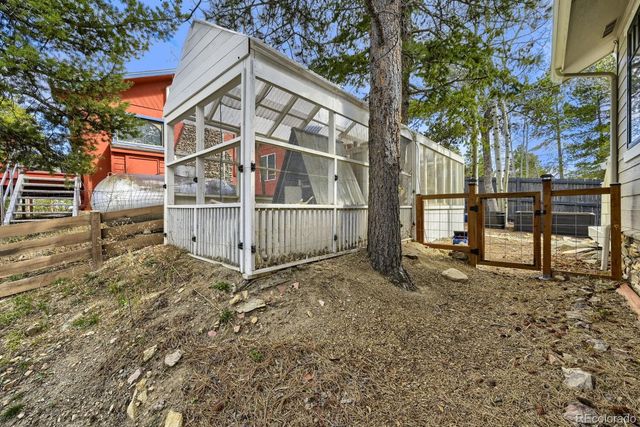 126 Signal Rock Road, Golden, CO 80403
