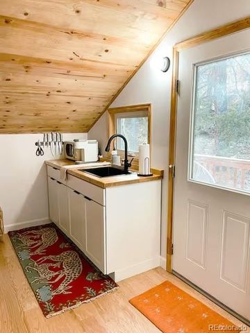 126 Signal Rock Road, Golden, CO 80403