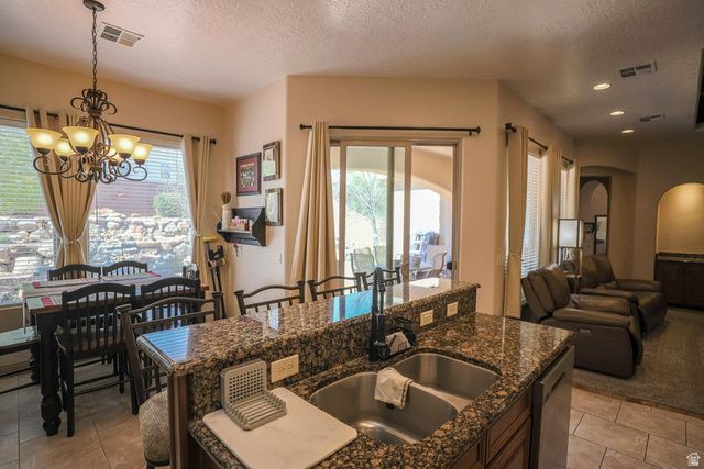 952 S PEACHTREE DR, Toquerville, UT 84774