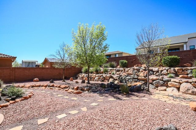 952 S PEACHTREE DR, Toquerville, UT 84774