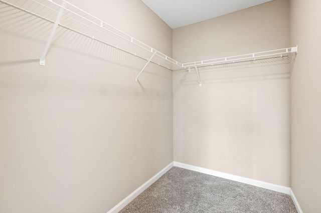 1605 Meadows Drive, East Bethel, MN 55011