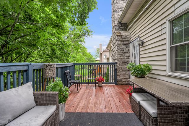 1070 Forest Lake Drive, Lexington, KY 40515