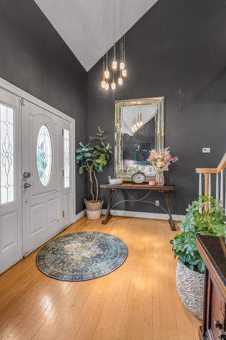 1070 Forest Lake Drive, Lexington, KY 40515