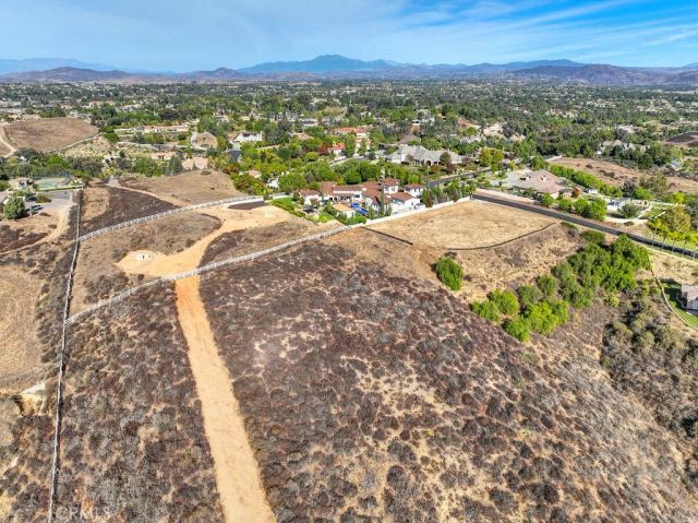 43677 Calle De Velardo, Temecula, CA 92592