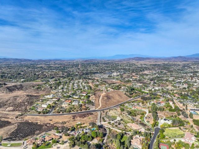 43677 Calle De Velardo, Temecula, CA 92592