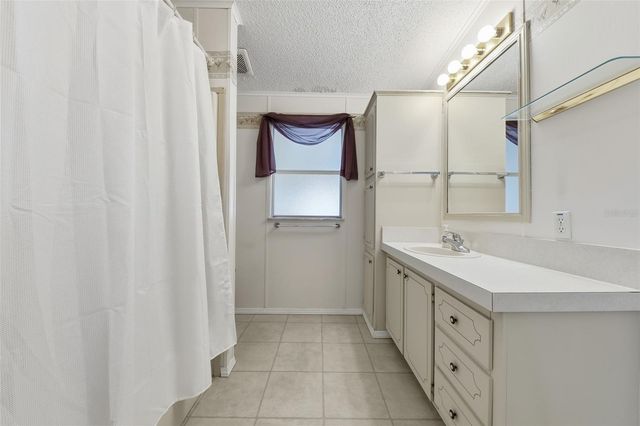 243 DOUGLAS PARK AVENUE, Davenport, FL 33897