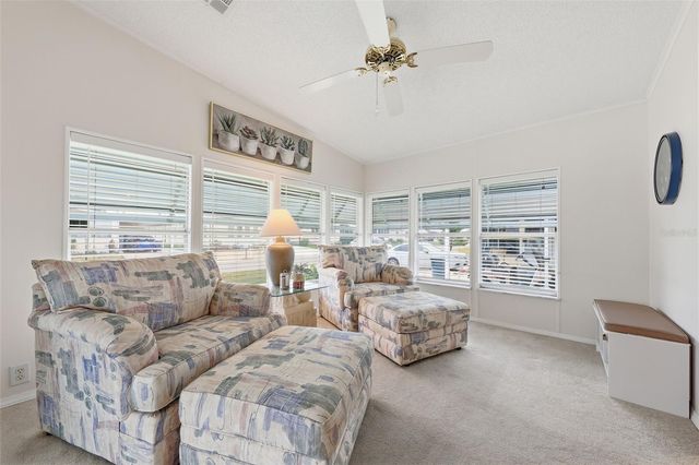 243 DOUGLAS PARK AVENUE, Davenport, FL 33897