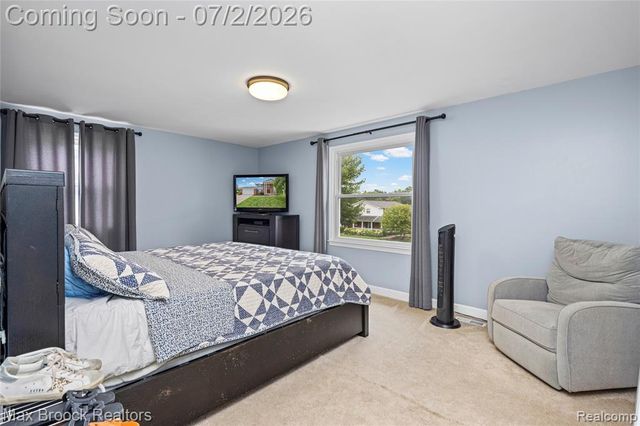 5494 Centerbrook Drive, West Bloomfield, MI 48322