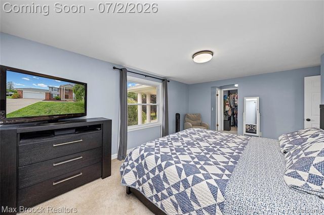 5494 Centerbrook Drive, West Bloomfield, MI 48322