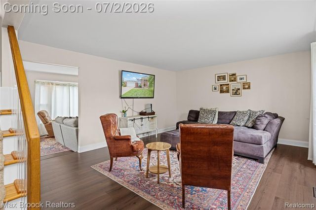 5494 Centerbrook Drive, West Bloomfield, MI 48322