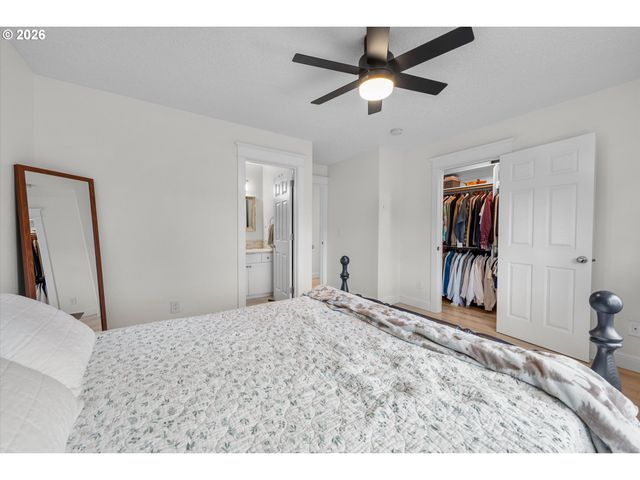 183 Sw WRIGHT Ave, Troutdale, OR 97060