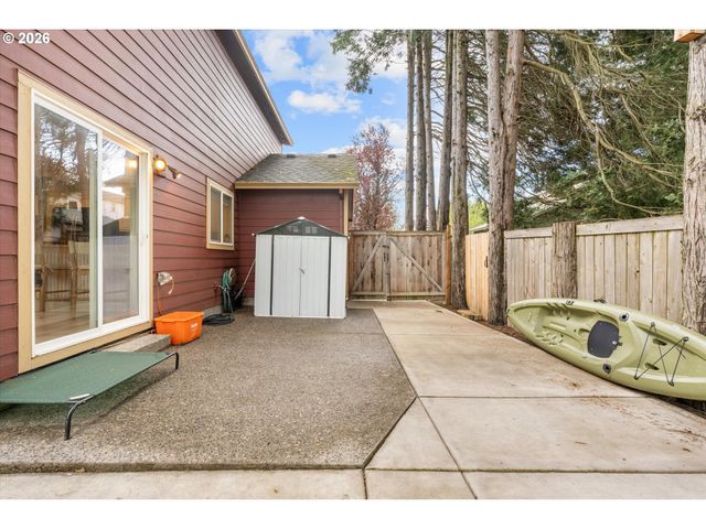 183 Sw WRIGHT Ave, Troutdale, OR 97060