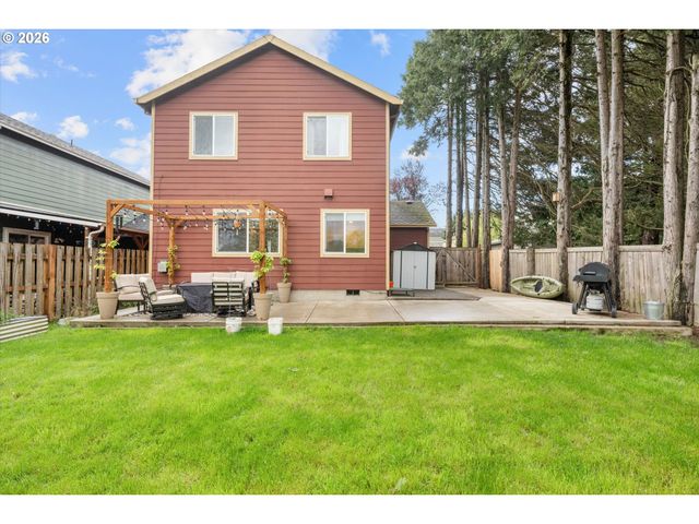 183 Sw WRIGHT Ave, Troutdale, OR 97060