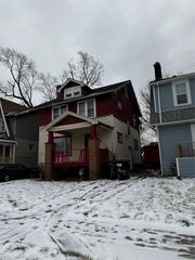 2545 Fullerton Street, Detroit, MI 48238