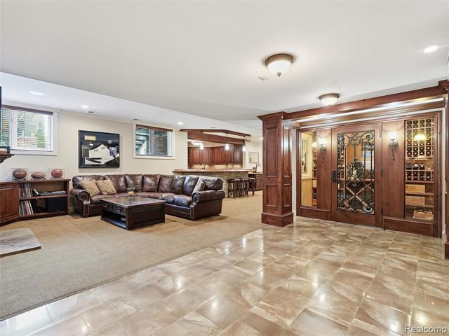 21081 Equestrian Trail, Northville, MI 48167