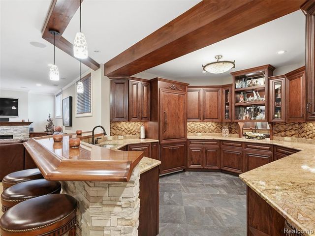 21081 Equestrian Trail, Northville, MI 48167