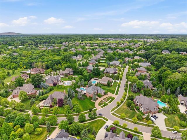 21081 Equestrian Trail, Northville, MI 48167