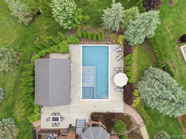 21081 Equestrian Trail, Northville, MI 48167