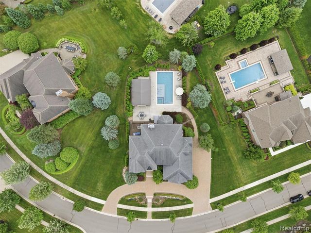 21081 Equestrian Trail, Northville, MI 48167