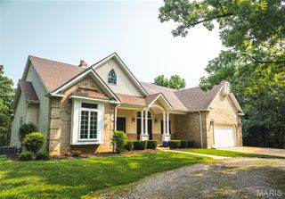 3757 Highway J, Bourbon, MO 65441