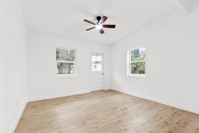 1646 31st Avenue, Vero Beach, FL 32960