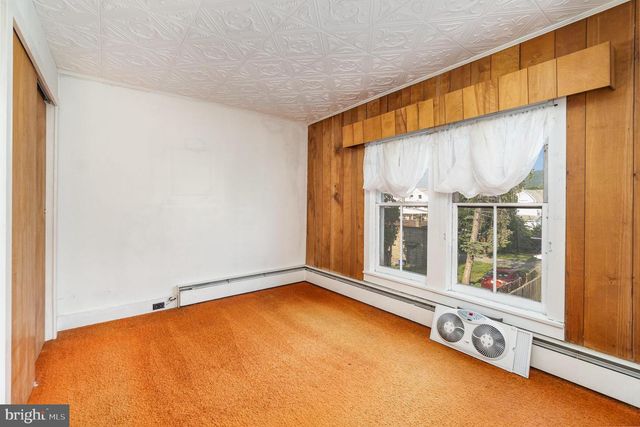 120 SHAW AVE, Lewistown, PA 17044