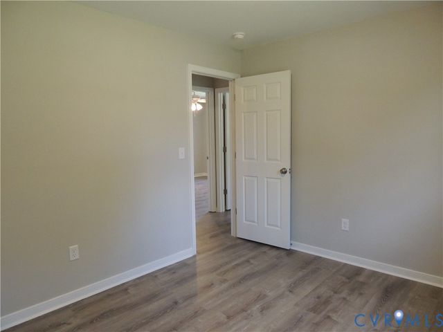 5804 Sutherland Dr, Sutherland, VA 23885
