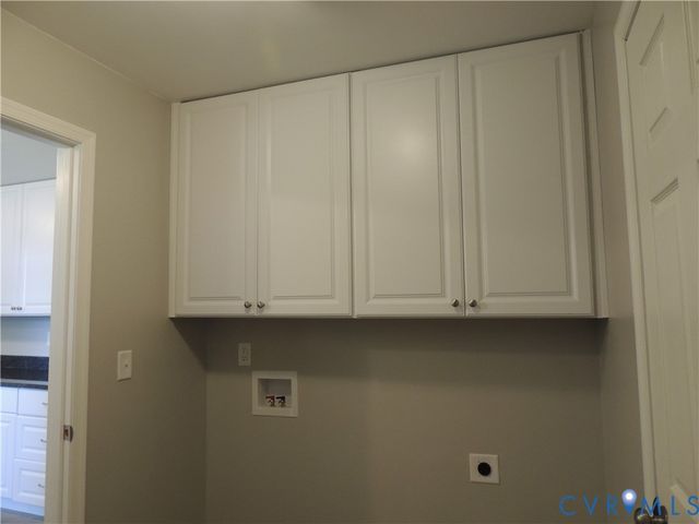 5804 Sutherland Dr, Sutherland, VA 23885