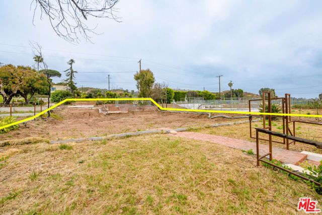 14619 Bestor Boulevard, Pacific Palisades (los Angeles), CA 90272