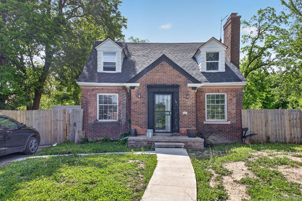14949 Coyle Street, Detroit, MI 48227
