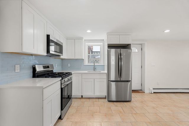 11 Newman St, Revere, MA 02151