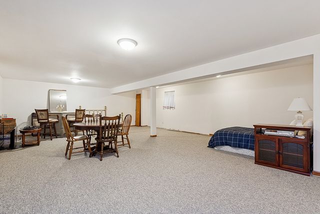 16300 Chickadee Circle, Orland Park, IL 60467