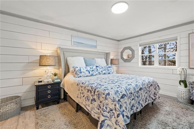 570 Hillview Drive, Lexington, NC 27292