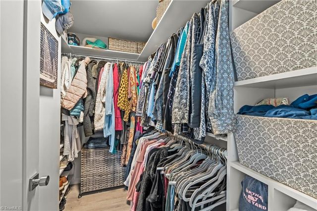 570 Hillview Drive, Lexington, NC 27292