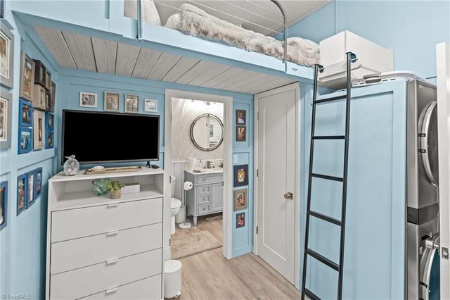 570 Hillview Drive, Lexington, NC 27292