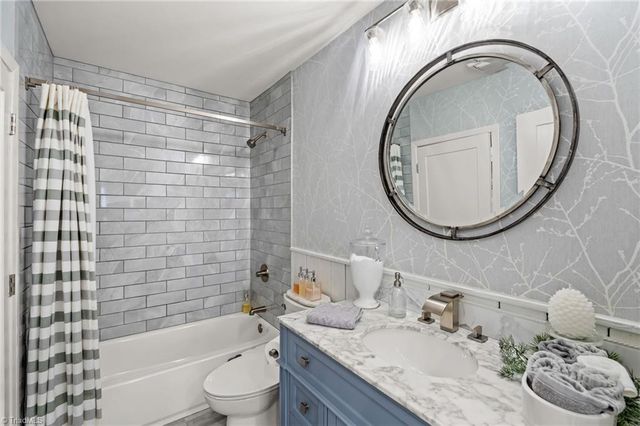 570 Hillview Drive, Lexington, NC 27292