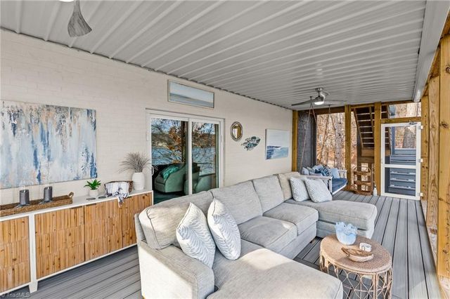 570 Hillview Drive, Lexington, NC 27292