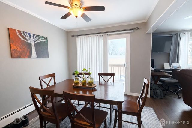 9 Lake Avenue 6B, East Brunswick, NJ 08816