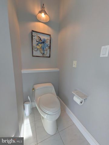 7526 ROCK CREEK WAY, Pasadena, MD 21122