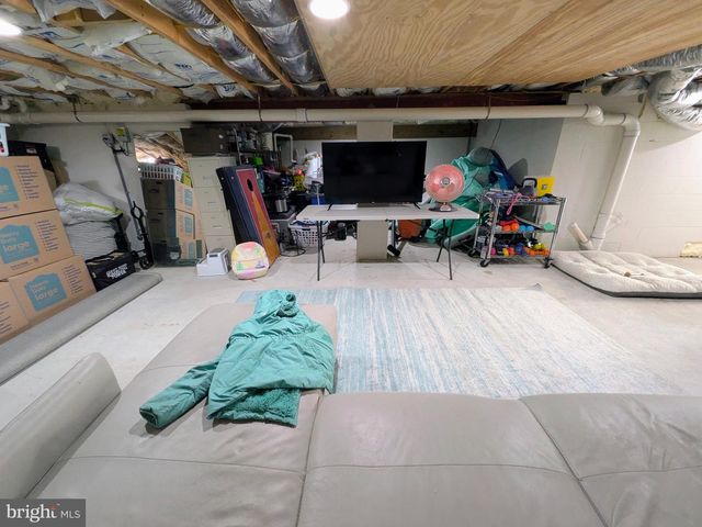 7526 ROCK CREEK WAY, Pasadena, MD 21122