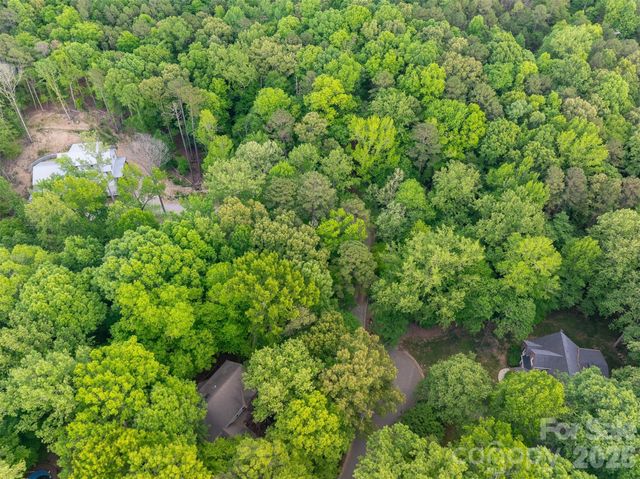 1325 Gateshead Lane, Matthews, NC 28105