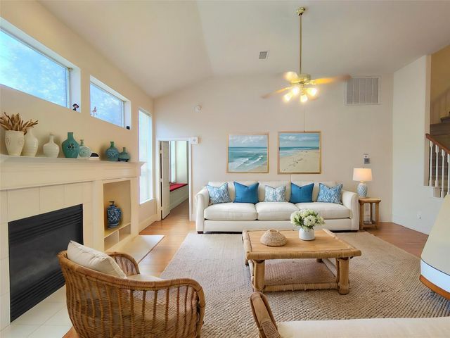 418 Fern Meadow Drive, Missouri City, TX 77459